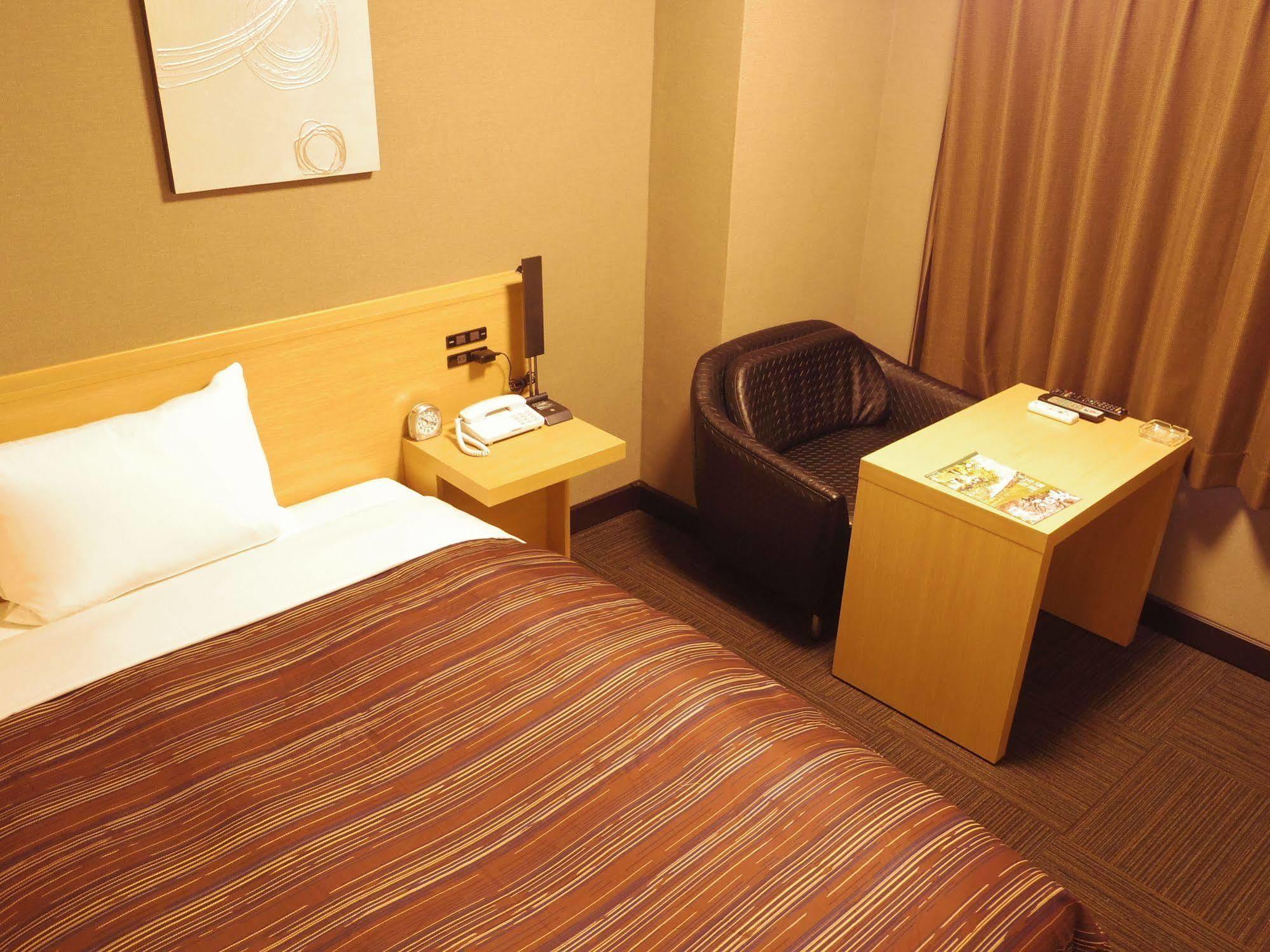 Hotel Route-Inn Kumamoto Ekimae Extérieur photo